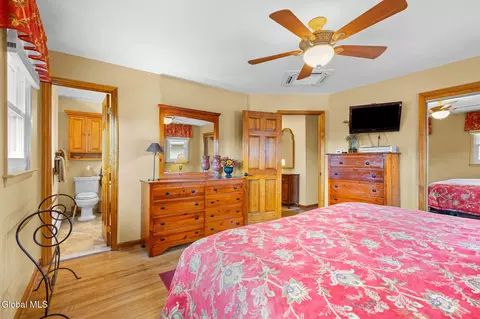 Bedroom - 4 Colomba Dr, Schenectady, NY 12306 photo 6 of 6