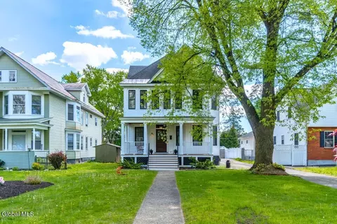 65 Manning Blvd, Albany, NY 12203
