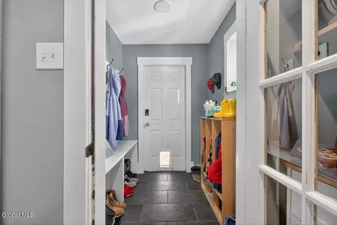 Entry Way - 5 Cromer Ave, Schenectady, NY 12304 photo 3 of 3