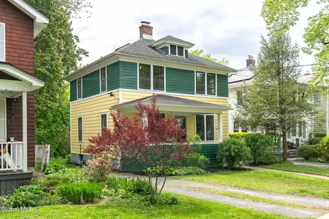 30 Bancker St, Albany, NY 12208