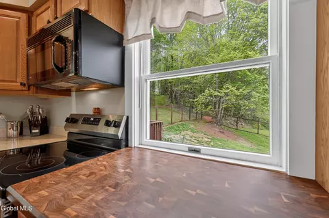 Kitchen - 164 Zellner Rd, Summit, NY 12175 photo 10 of 12