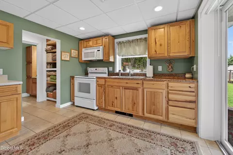 Kitchen - 164 Zellner Rd, Summit, NY 12175 photo 6 of 12