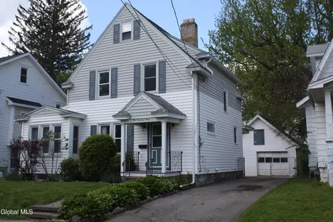 140 6th St, Scotia, NY 12302