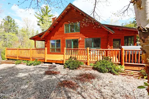 71 Hyatt Heights Way, North Hudson, NY 12855
