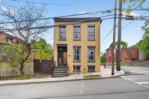 6 Second Ave, Albany, NY 12202
