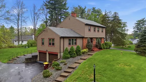 29 Windy Hill Rd, Glens Falls, NY 12801