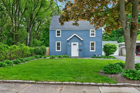37 Victor St, Albany, NY 12206