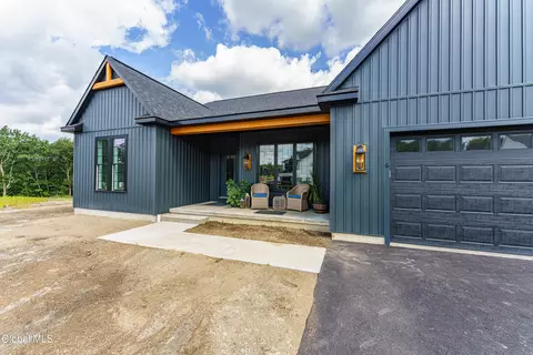 72 Schuurman Rd, Castleton On Hudson, NY 12033