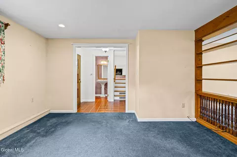 Living - 8 Lancaster Dr, Glenville, NY 12302 photo 2 of 8