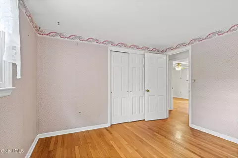 Bedroom - 8 Lancaster Dr, Glenville, NY 12302 photo 2 of 6