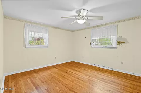 Bedroom - 8 Lancaster Dr, Glenville, NY 12302 photo 4 of 6