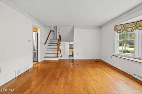Living - 8 Lancaster Dr, Glenville, NY 12302 photo 8 of 8
