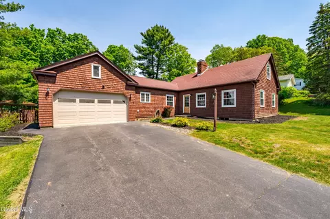 Exterior - 2704 Apple Tree Ln, Castleton On Hudson, NY 12033 photo 3 of 8
