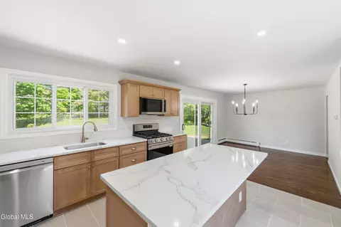 Kitchen - 2704 Apple Tree Ln, Castleton On Hudson, NY 12033 photo 2 of 2