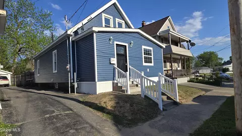 237 Cherry St, Schenectady, NY 12306