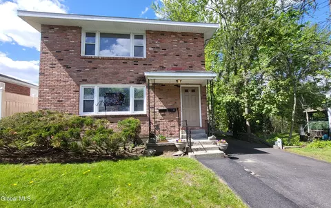13 Fay St, Albany, NY 12203