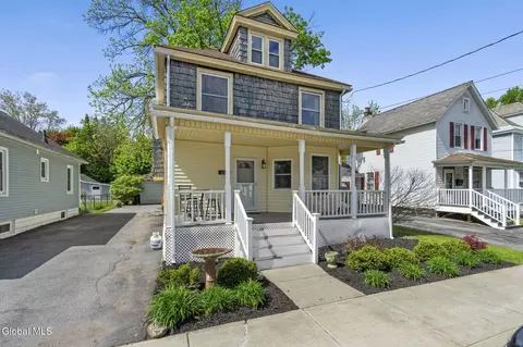129 Sanders Ave, Scotia, NY 12302