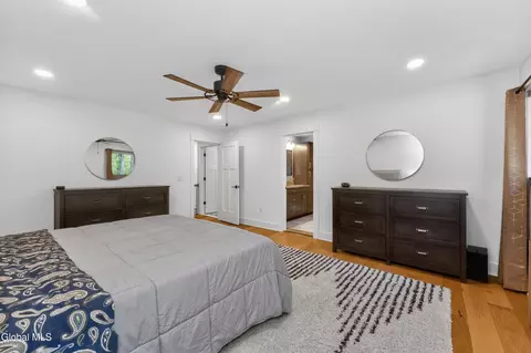 Bedroom - 70 Smith Rd, Mechanicville, NY 12118 photo 4 of 7