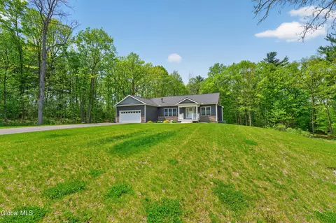 Exterior - 70 Smith Rd, Mechanicville, NY 12118 photo 16 of 21