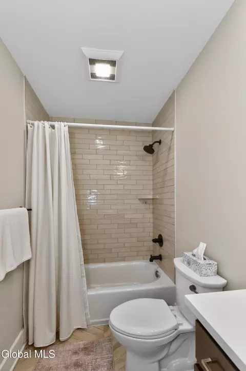 Bath - 70 Smith Rd, Mechanicville, NY 12118 photo 2 of 6