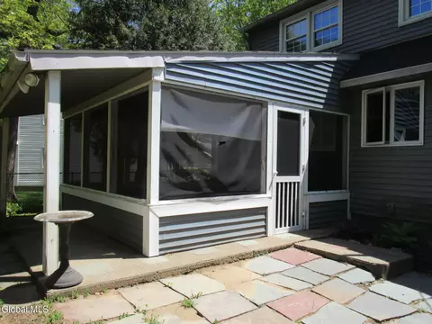 Exterior - 161 Willow Ln, Glenville, NY 12302 photo 10 of 23
