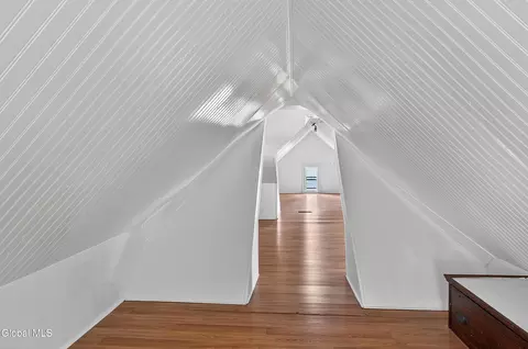 Entry Way - 38 Elsmere Ave, Delmar, NY 12054 photo 15 of 15