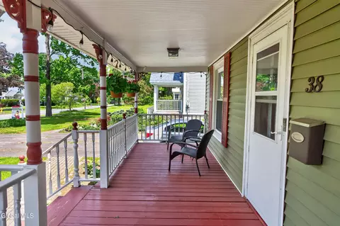 Exterior - 38 Elsmere Ave, Delmar, NY 12054 photo 5 of 15