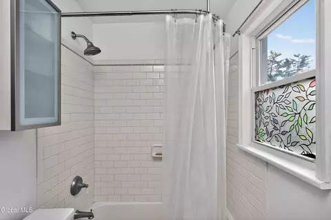 Bath - 38 Elsmere Ave, Delmar, NY 12054 photo 6 of 7