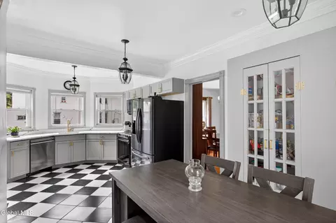 Kitchen - 38 Elsmere Ave, Delmar, NY 12054 photo 4 of 4