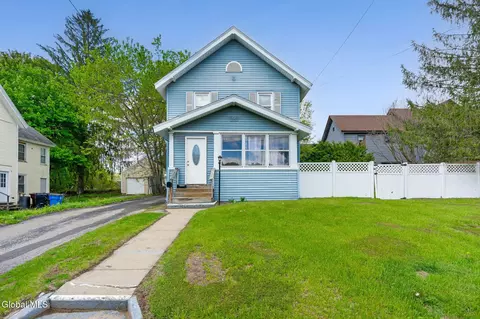 2 W 10th Ave, Gloversville, NY 12078