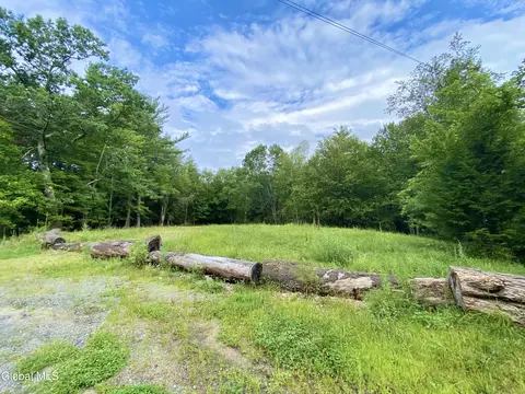 370 County Road 10, Corinth, NY 12822