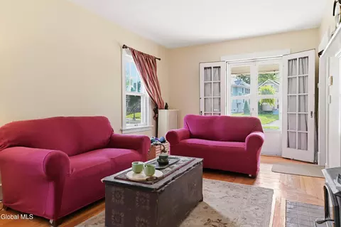 Living - 775 Central Pkwy, Schenectady, NY 12309 photo 2 of 4