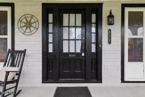 Exterior - 775 Central Pkwy, Schenectady, NY 12309 photo 11 of 15