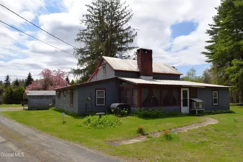 408 Reynolds Rd, Moreau, NY 12828