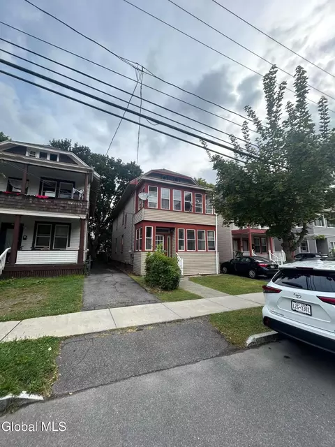 443 Myrtle Ave, Albany, NY 12208