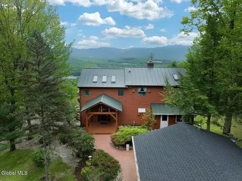 61 Fire Tower Rd, Cambridge, NY 12816