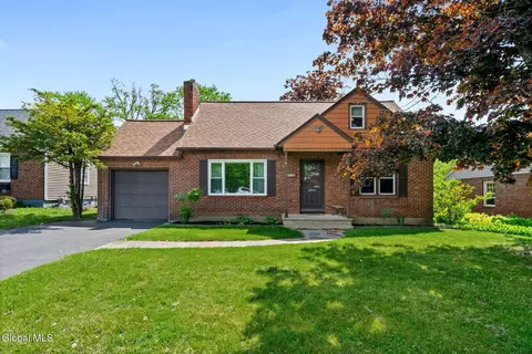 1246 Sumner Ave, Schenectady, NY 12309