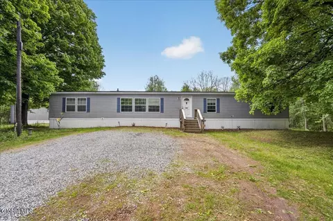 410 Middle Grove Rd, Middle Grove, NY 12850