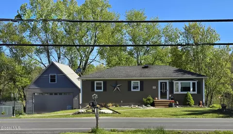 1305 Maple Hill Rd, Schodack, NY 12033