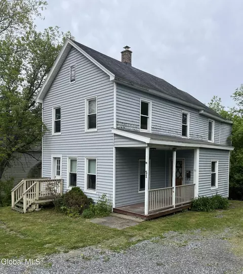 51 Eddy St, Greenwich, NY 12834