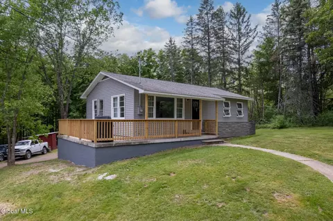 121 Pearson Rd, Preston Hollow, NY 12469