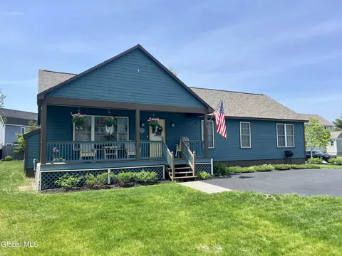 1 Taylor St, Saratoga Springs, NY 12866