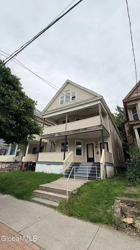 216 Delaware Ave, Albany, NY 12209