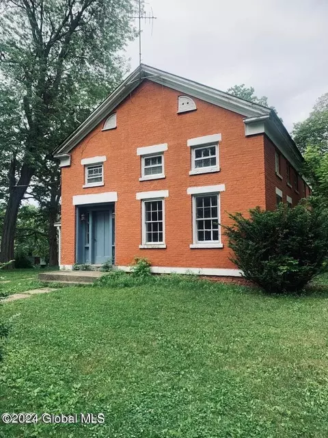 136 Schuurman Rd, Castleton On Hudson, NY 12033