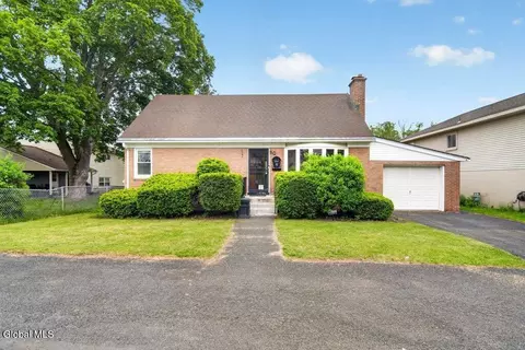 10 Warren Ave, Albany, NY 12203