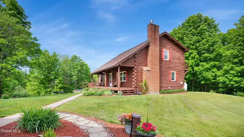 Exterior - 538 Pleasant Valley Rd, Argyle, NY 12809 photo 5 of 22