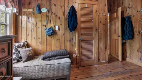 Entry Way - 538 Pleasant Valley Rd, Argyle, NY 12809 photo 5 of 5