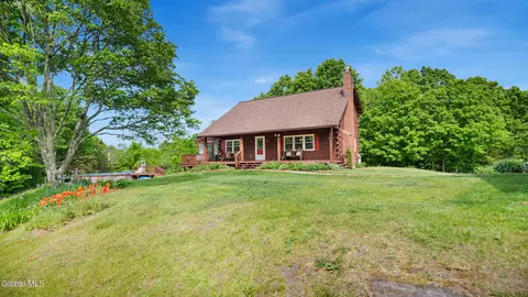 Exterior - 538 Pleasant Valley Rd, Argyle, NY 12809 photo 2 of 22