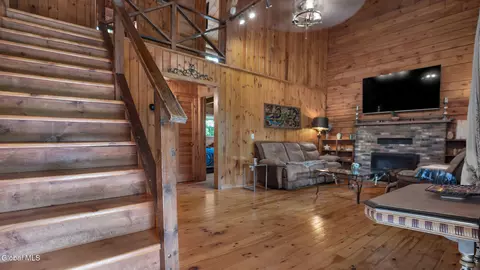 Entry Way - 538 Pleasant Valley Rd, Argyle, NY 12809 photo 3 of 5