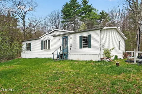 258 Tsatsawassa Lake Rd, East Nassau, NY 12062